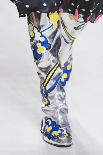 Look 40